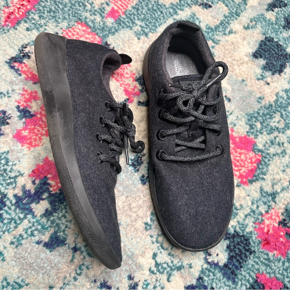 Allbirds Mens Wool Runners in Natural Black